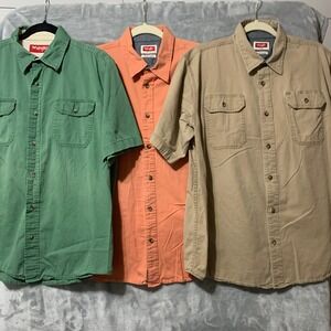 Wrangler Lot of 3 Short Sleeve Button Up Shirts Mens‎ Large Casual Work Utility